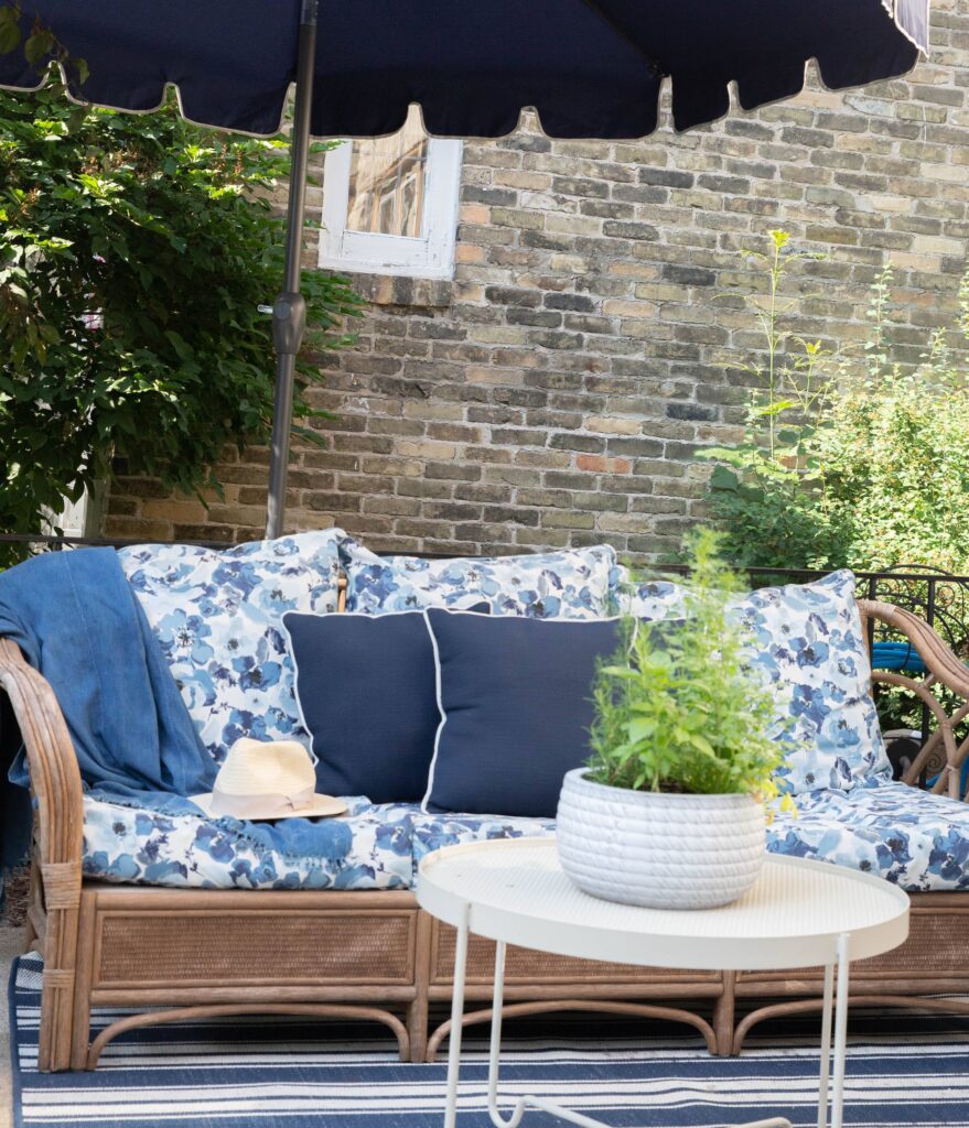 How to Decorate a Small Patio